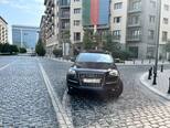 Audi Q7-4