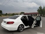 Mercedes E 220-5