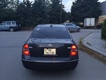 Volkswagen Passat-2