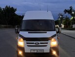 Ford Transit-12