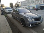 Mercedes E 270-2