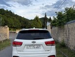 Kia Sorento-11