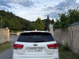 Kia Sorento-2