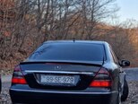 Mercedes E 220-5