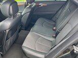 Mercedes E 220-11