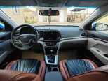 Hyundai Elantra-3
