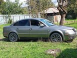 Volkswagen Passat-5