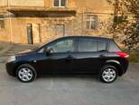Nissan Tiida-6