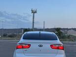 Kia Rio-4