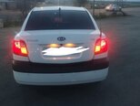 Kia Pride-10