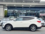 Hyundai Santa Fe-13
