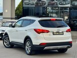 Hyundai Santa Fe-15