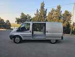 Ford Transit-5