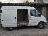 Ford Transit-11