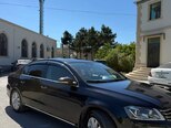Volkswagen Passat-5
