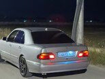 Mercedes E 220-2