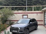 Audi Q7-8