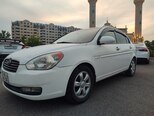 Hyundai Accent-2