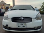 Hyundai Accent-15