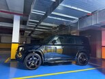 Land Rover Defender-10