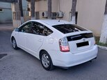 Toyota Prius-4