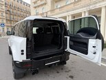 Land Rover Defender-19