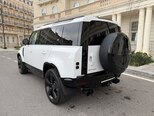 Land Rover Defender-18