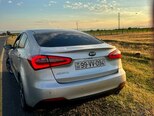 Kia Cerato-3