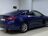 Hyundai Sonata-13