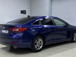 Hyundai Sonata-11