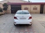 Hyundai Accent-6