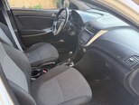 Hyundai Accent-9