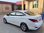 Hyundai Accent-5