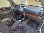Toyota Land Cruiser Prado-10