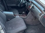 Mercedes E 220-11