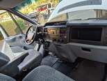 Ford Transit-15