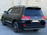 Toyota Land Cruiser-8