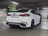 Hyundai Elantra-2