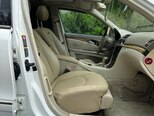 Mercedes E 240-12