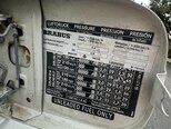 Mercedes E 240-16