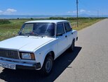 LADA (VAZ) 2107-2
