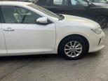 Toyota Camry-6