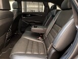 Kia Sorento-13