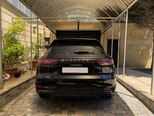 Porsche Cayenne-2