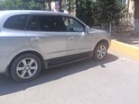 Hyundai Santa Fe-5