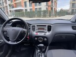 Kia Rio-5