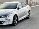 Kia K5-4