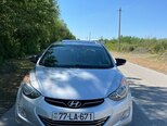 Hyundai Elantra-3