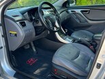 Hyundai Elantra-10