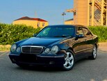 Mercedes E 270-9